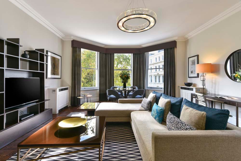 Two Bedroom Executive serviced apartment at Fraser Suites Kensington